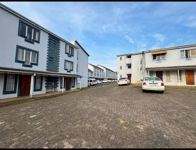 1 BEDROOM APARTMENT FOR SALE IN SCOTTSVILLE